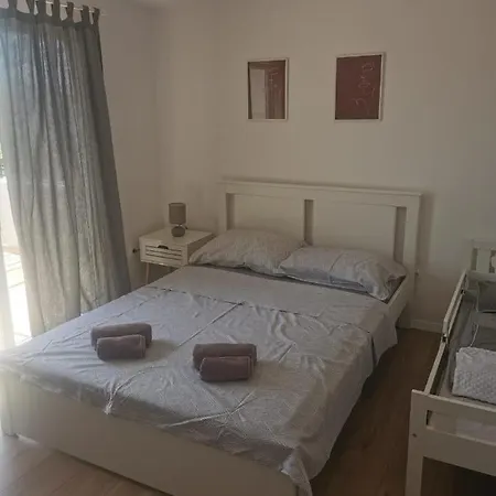 Mini House Mara Appartement