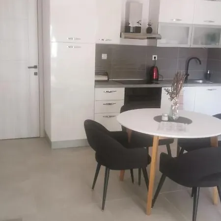 Mini House Mara Apartment *