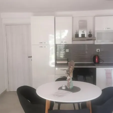 Mini House Mara Apartment