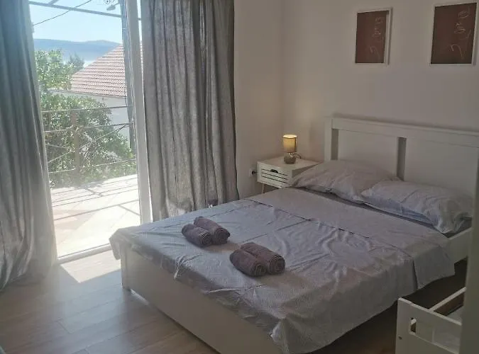 Lejlighed Mini House Mara *